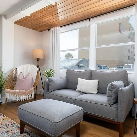 Be A Nomad - Beach Cottage Oceanfront